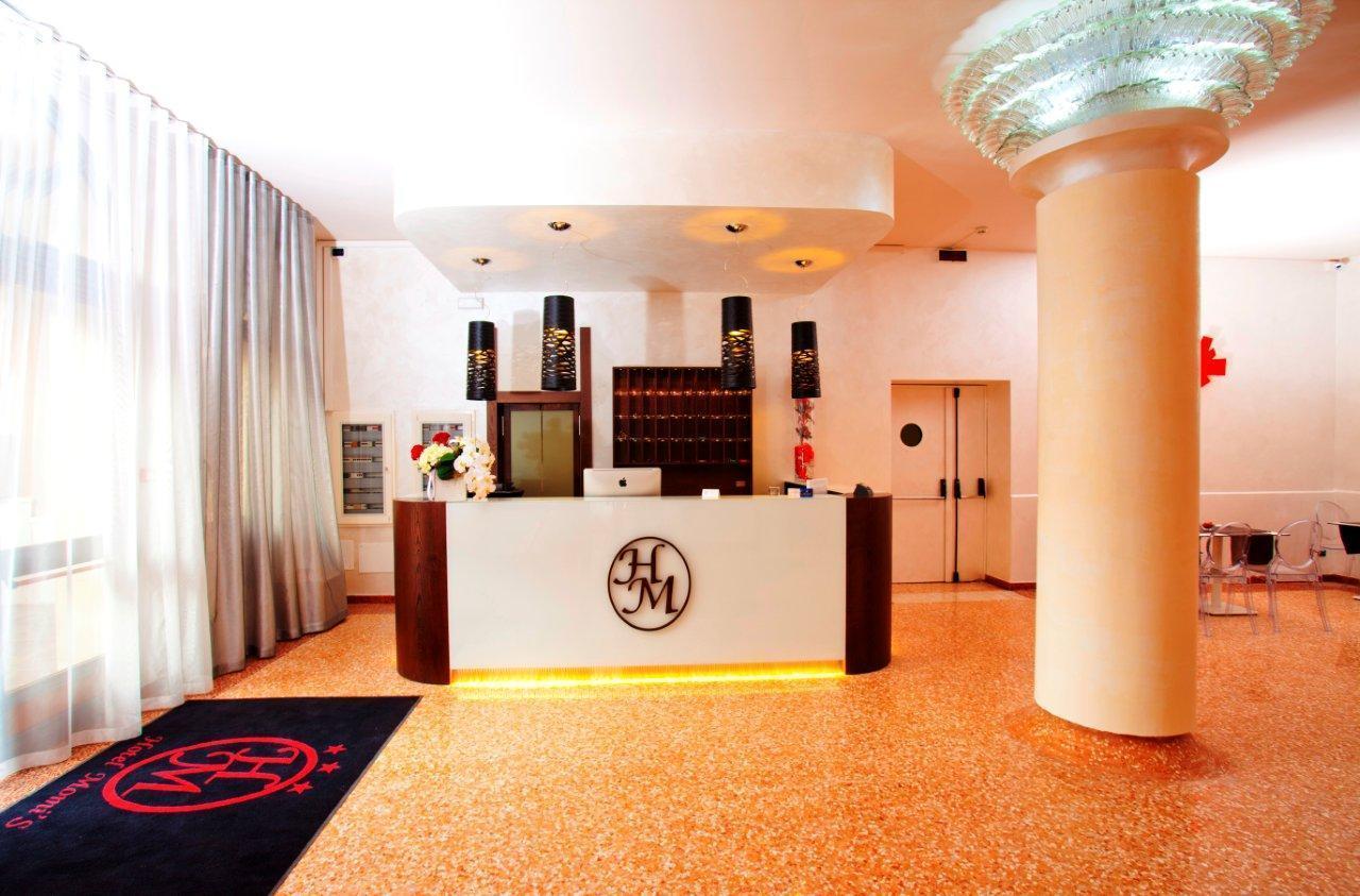 Momi's Hotel 3*